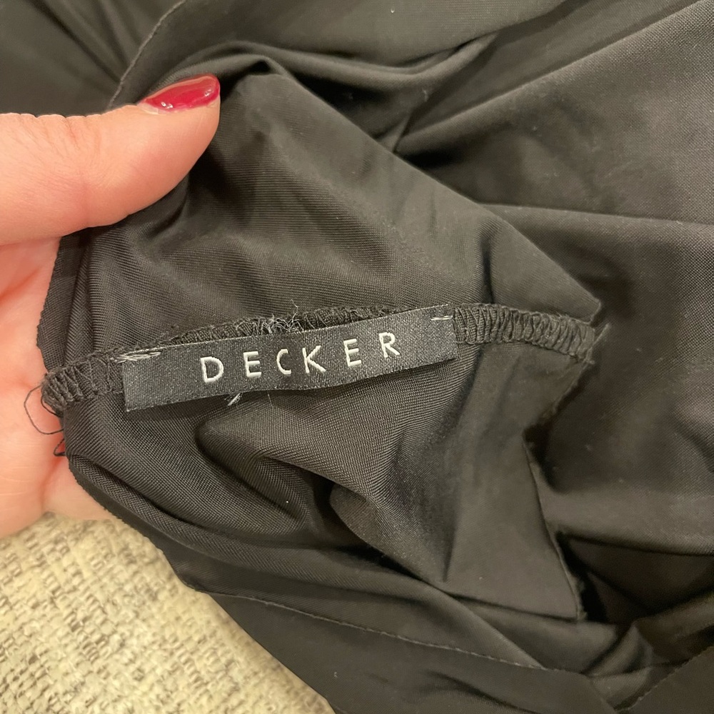 Decker - Be My Love black